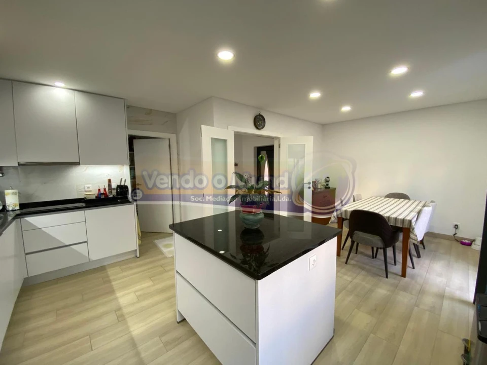 Moradia T3 para Venda em Samora Correia Foto 11