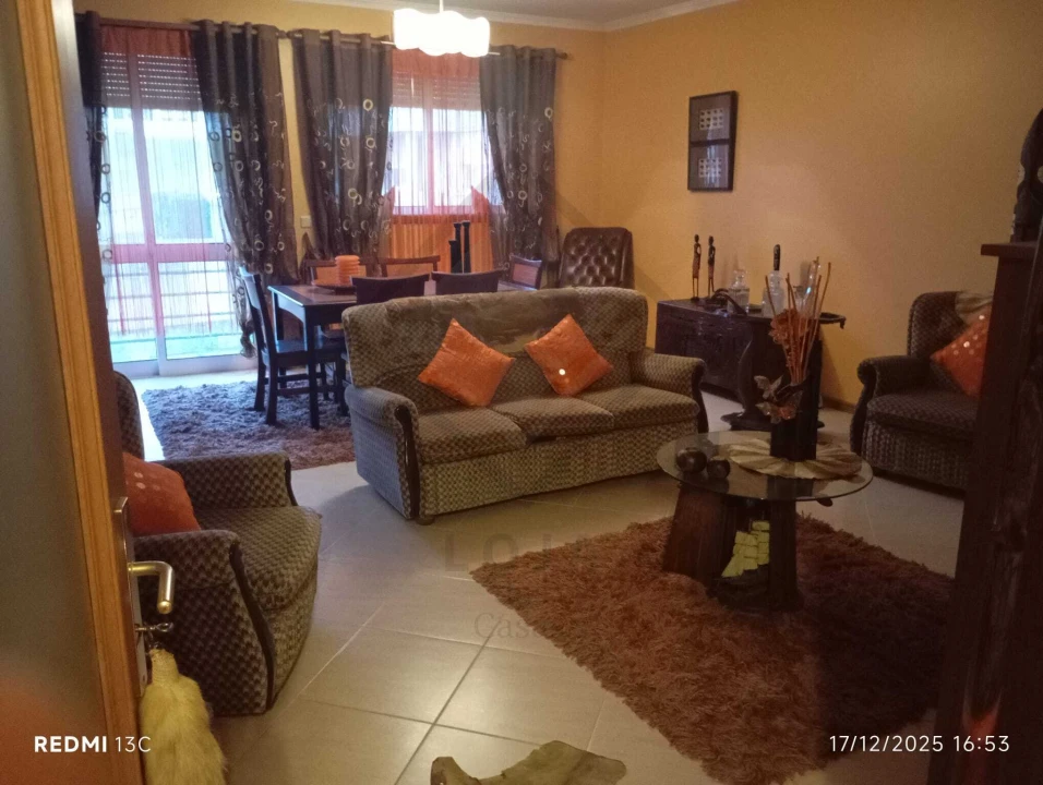 Apartamento T2 para Venda em Grijó e Sermonde Foto 13