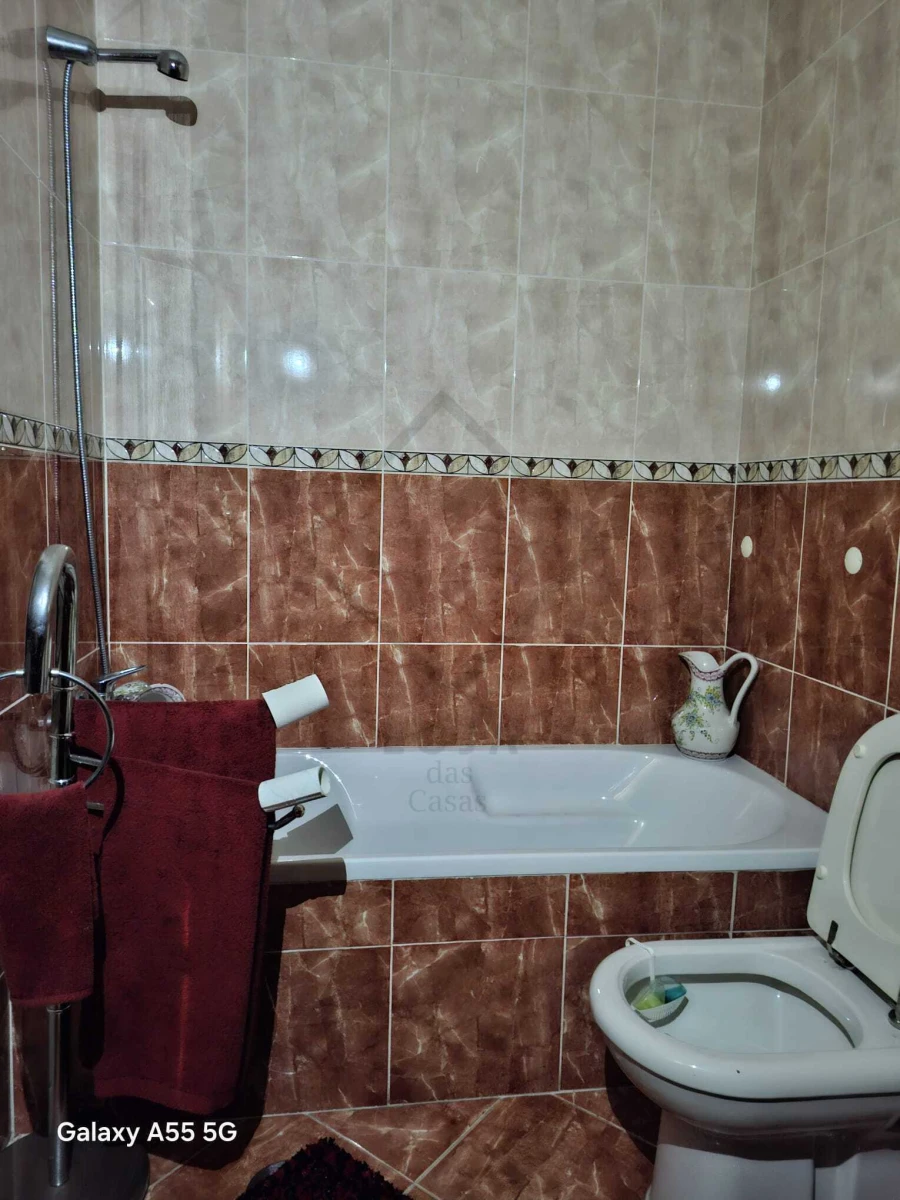 Apartamento T2 para Venda em Grijó e Sermonde Foto 12