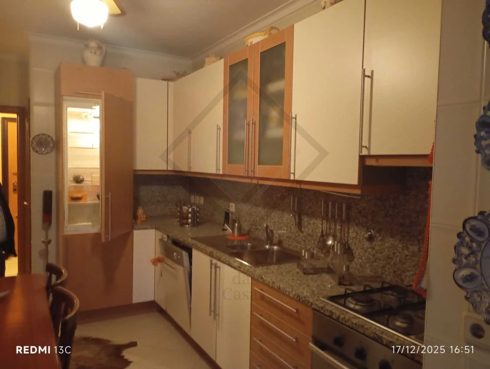 Apartamento T2 para Venda em Grijó e Sermonde Foto 7