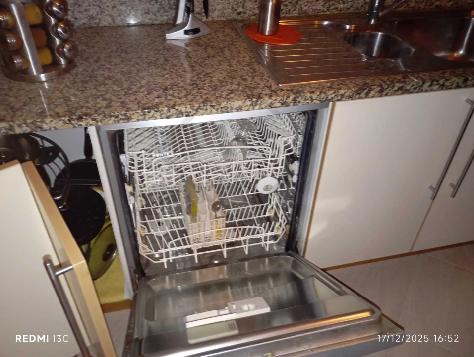 Apartamento T2 para Venda em Grijó e Sermonde Foto 10