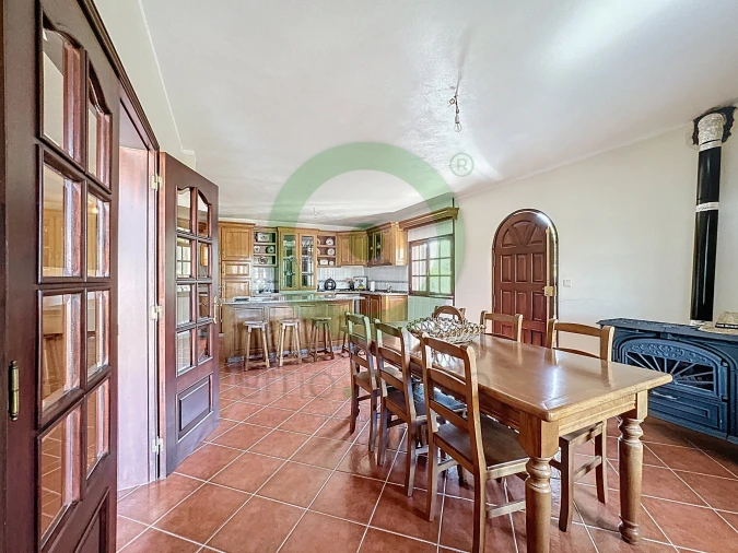 Moradia T4 para Venda em Bouça Foto 9