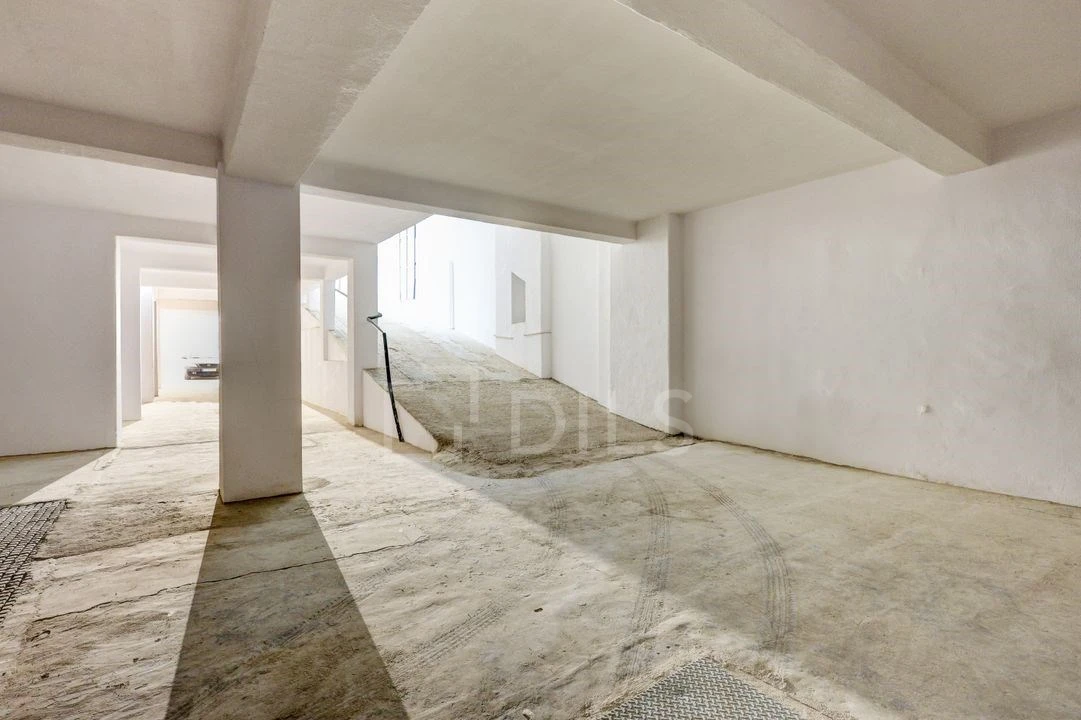 Loja para Arrendamento em Arroios Foto 8