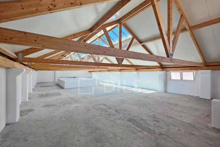 Loja para Arrendamento em Arroios