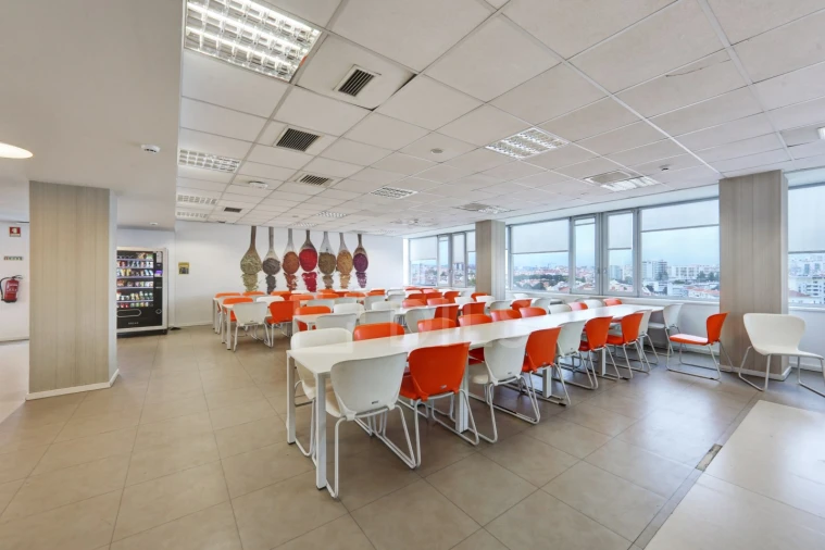 Escritório para Arrendamento em Areeiro Foto 15