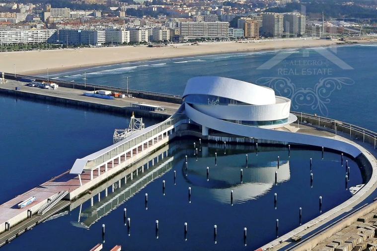 Moradia T4 para Venda em Matosinhos e Leça da Palmeira Foto 24