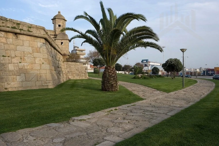 Moradia T4 para Venda em Matosinhos e Leça da Palmeira Foto 29