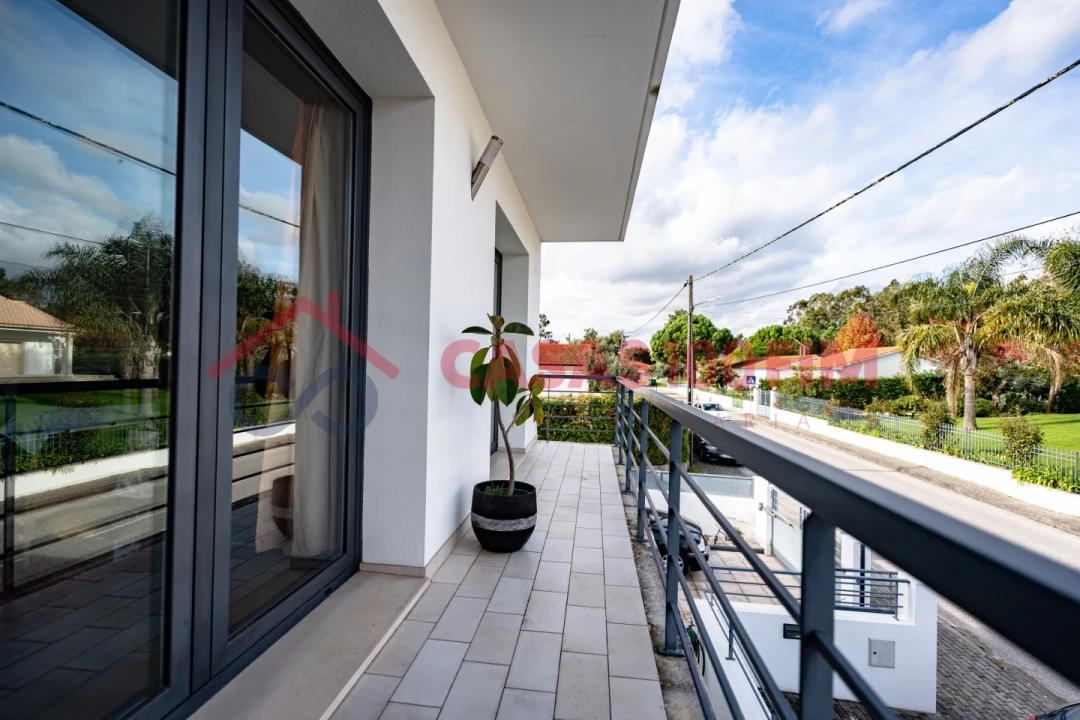 Moradia T3 para Venda em Vermoil Foto 22