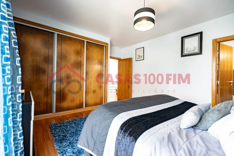 Moradia T3 para Venda em Vermoil Foto 23