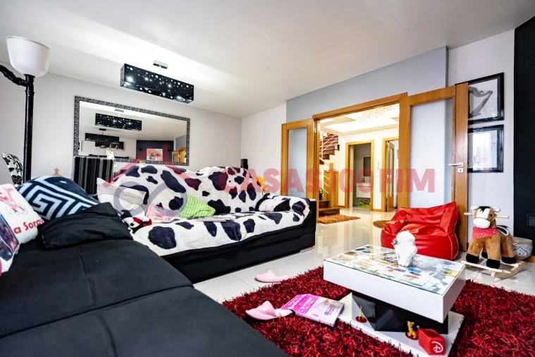 Moradia T3 para Venda em Vermoil Foto 5