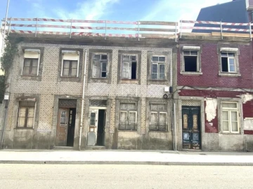 Moradia T3 para Venda em Cedofeita, Santo Ildefonso, Sé, Miragaia, São Nicolau e Vitória
