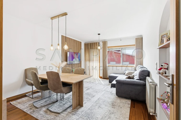 Apartamento T2 para Venda em Castêlo da Maia