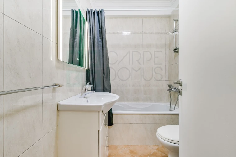 Apartamento T2 para Venda em Vila Franca de Xira Foto 10