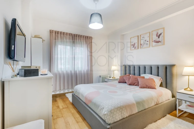 Apartamento T2 para Venda em Vila Franca de Xira Foto 11