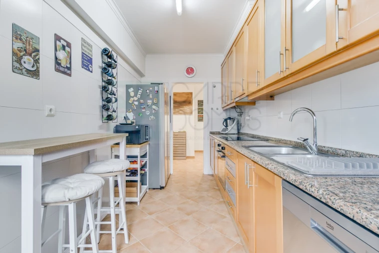 Apartamento T2 para Venda em Vila Franca de Xira Foto 26