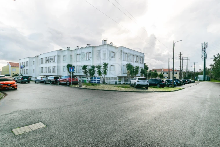 Apartamento T2 para Venda em Vila Franca de Xira Foto 31