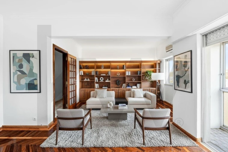 Apartamento T3 para Venda em Odivelas Foto 9