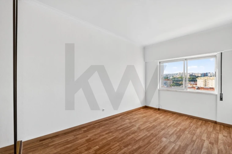 Apartamento T3 para Venda em Odivelas Foto 14