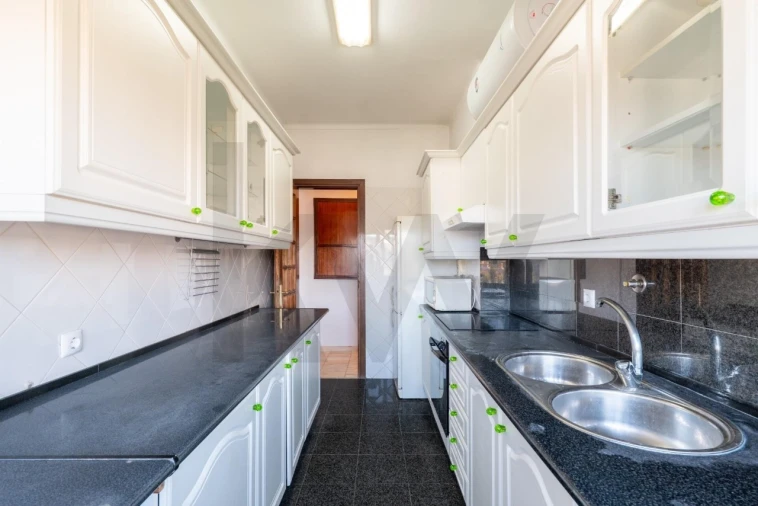 Apartamento T3 para Venda em Odivelas Foto 19