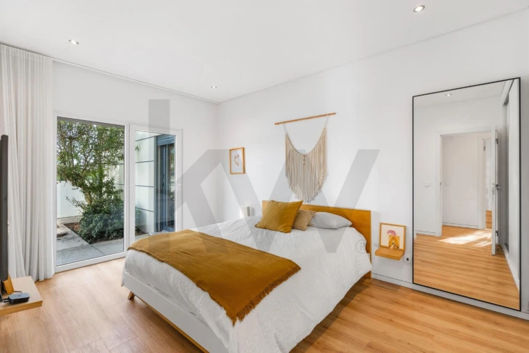 Moradia T4 para Venda em Sesimbra (Castelo) Foto 26