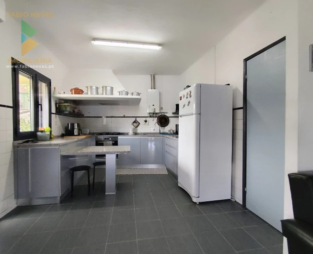 Moradia T4 para Venda em Ponte da Barca, V.N. Muía, Paço Vedro Magalhães Foto 6