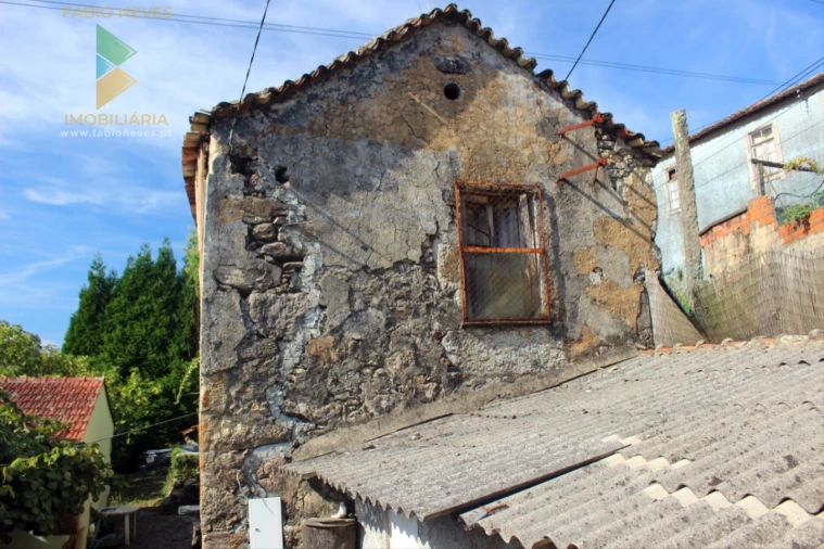 Quinta T2 para Venda em Ossela Foto 23