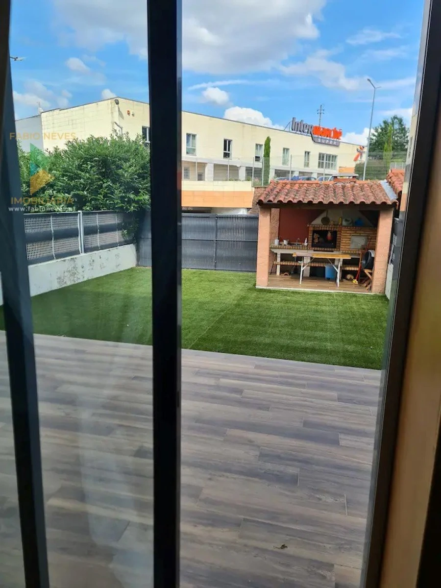 Moradia T3 para Venda em Paço Foto 2