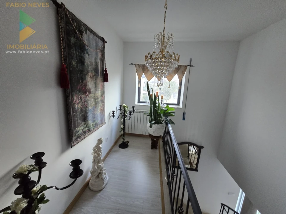 Moradia T4 para Venda em Prozelo Foto 19