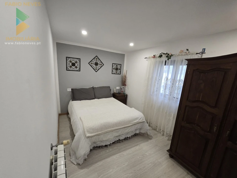 Moradia T4 para Venda em Prozelo Foto 20