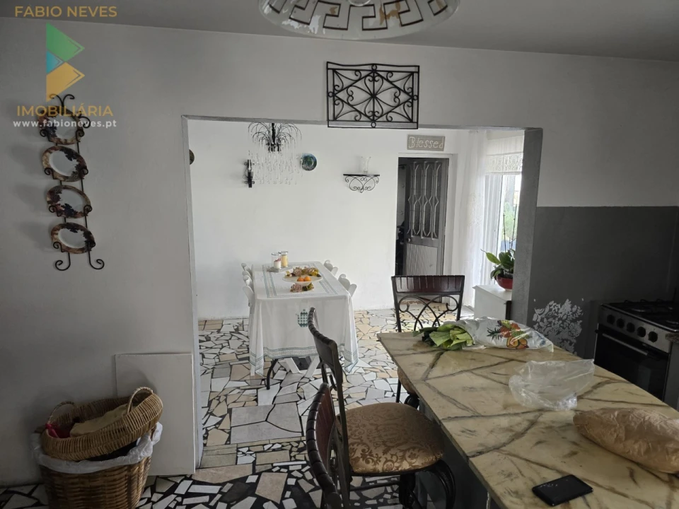 Moradia T4 para Venda em Prozelo Foto 23