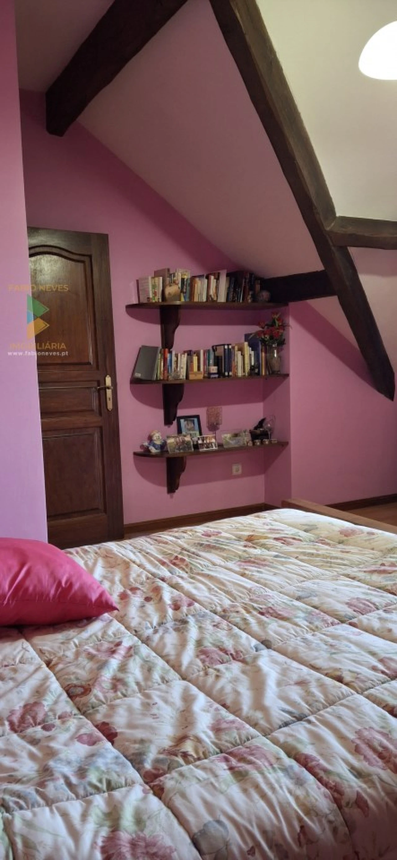 Moradia T4 para Venda em Miranda Foto 21