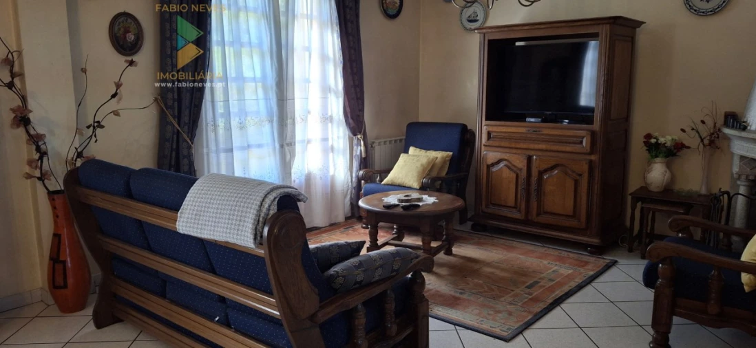 Moradia T4 para Venda em Miranda Foto 12