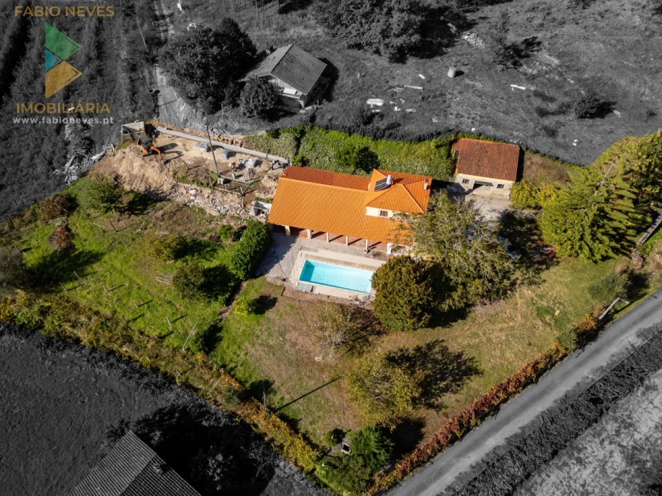 Moradia T3 para Venda em Beiral do Lima Foto 2