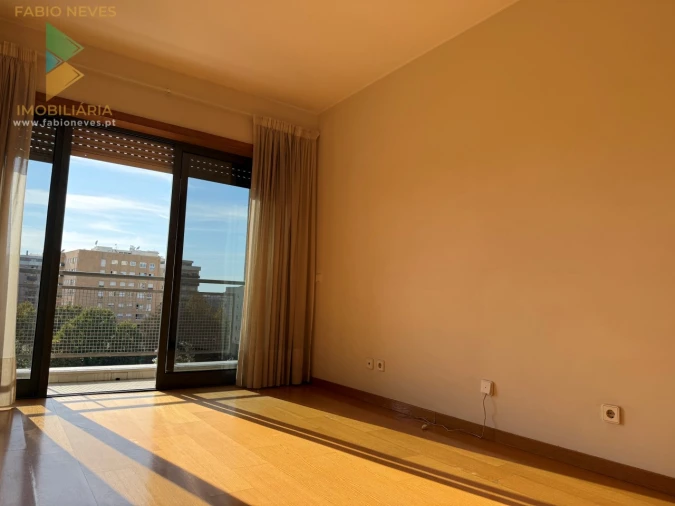 Apartamento T2 para Venda em São Vitor (Braga) Foto 7