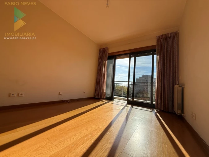 Apartamento T2 para Venda em São Vitor (Braga) Foto 8