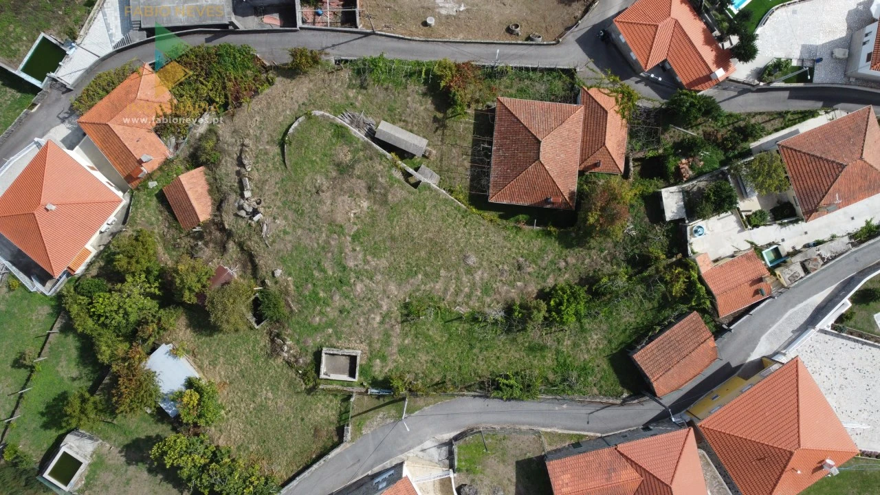 Moradia T2 para Venda em Senharei Foto 11