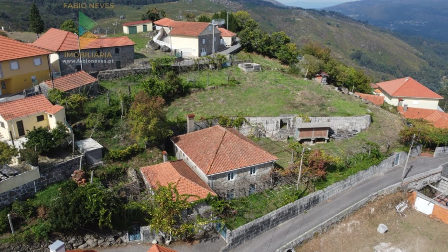 Moradia T2 para Venda em Senharei Foto 7