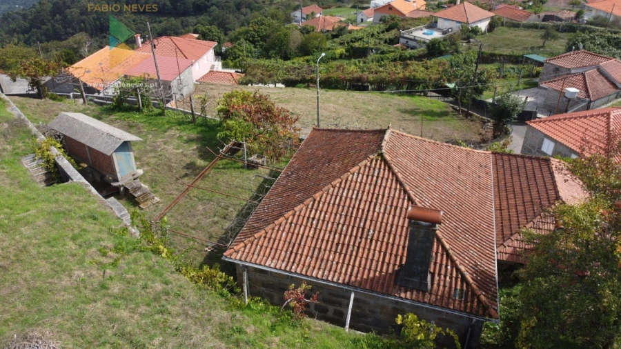 Moradia T2 para Venda em Senharei Foto 12