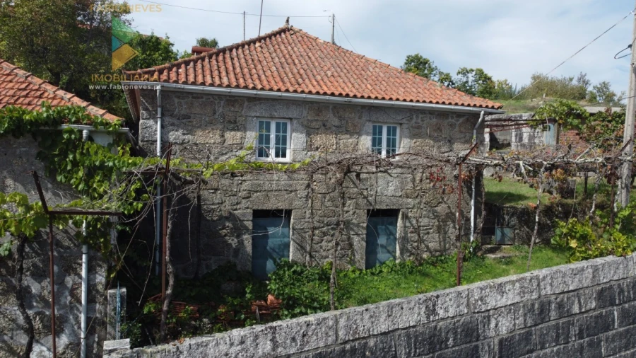 Moradia T2 para Venda em Senharei Foto 16