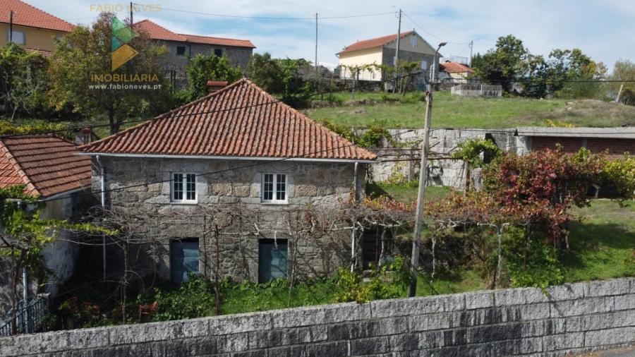 Moradia T2 para Venda em Senharei Foto 17