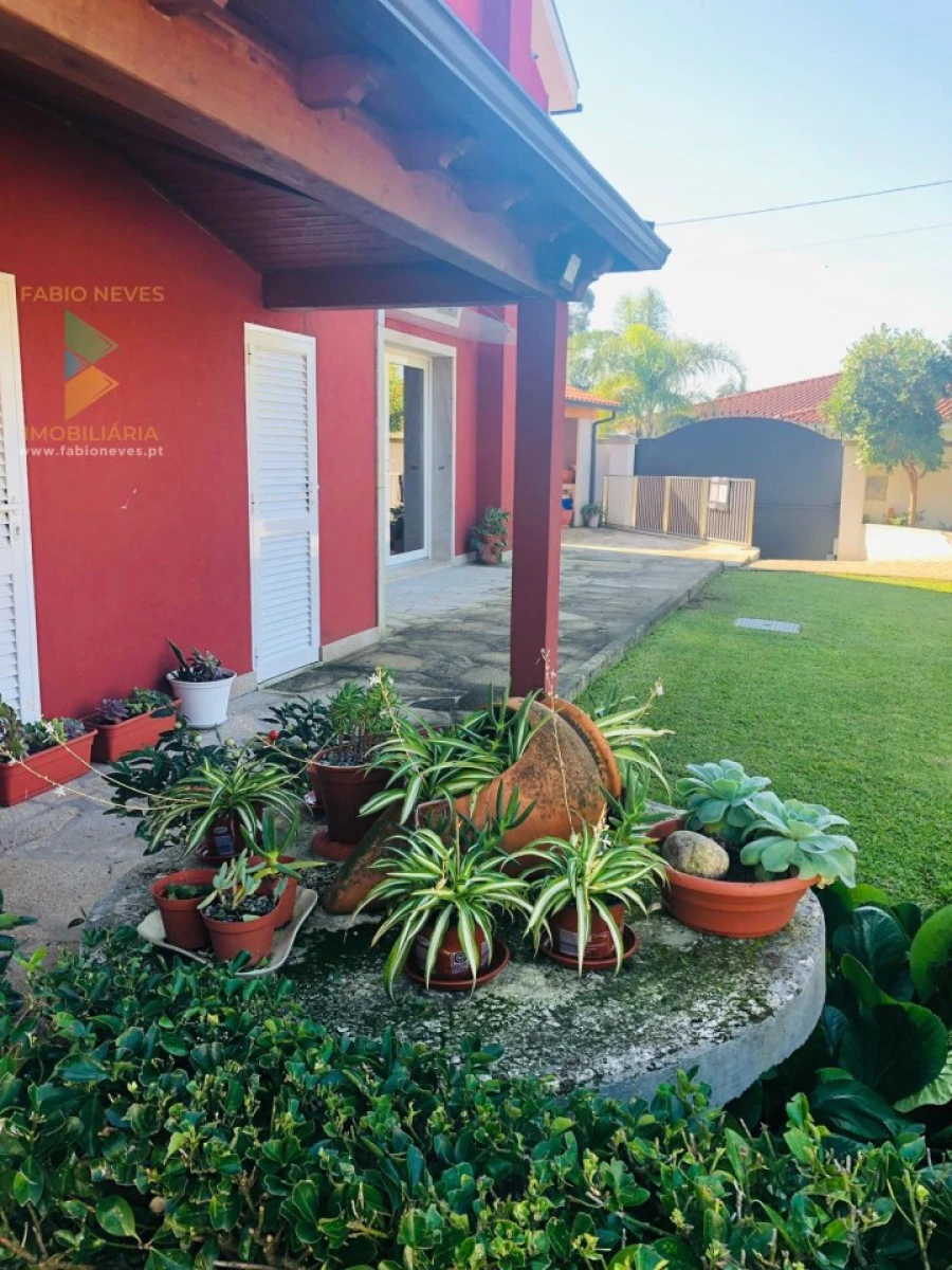 Moradia T6 para Venda em Gandra Foto 4