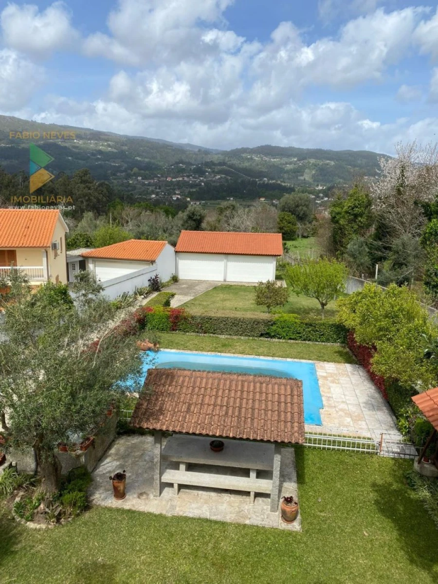 Moradia T6 para Venda em Gandra Foto 5