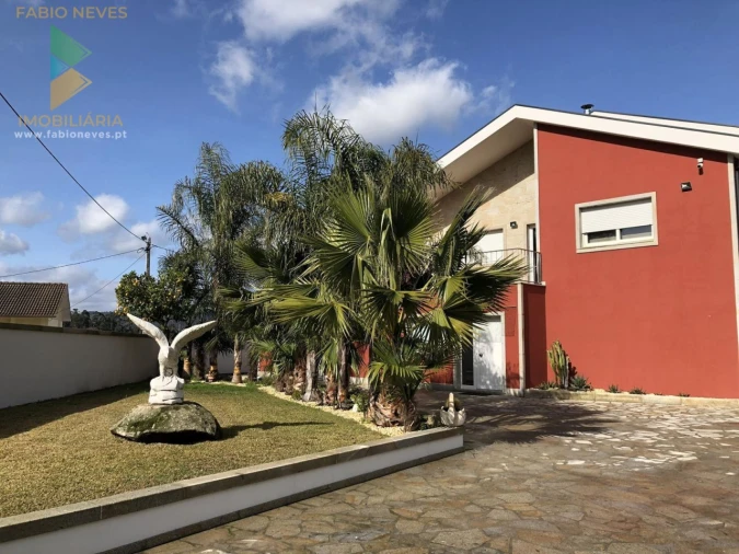 Moradia T6 para Venda em Gandra Foto 30