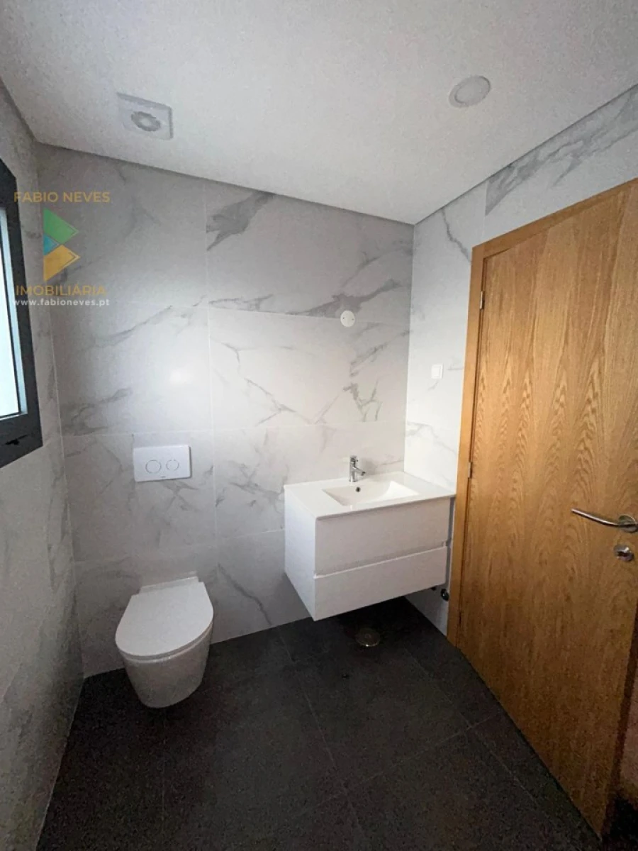 Apartamento T3 para Venda em Arcos de Valdevez (São Paio) e Giela Foto 9