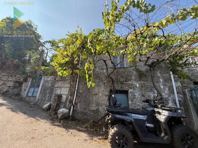 Moradia T1 para Venda em Senharei Foto 8