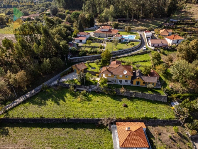 Moradia T4 para Venda em Sabadim Foto 46