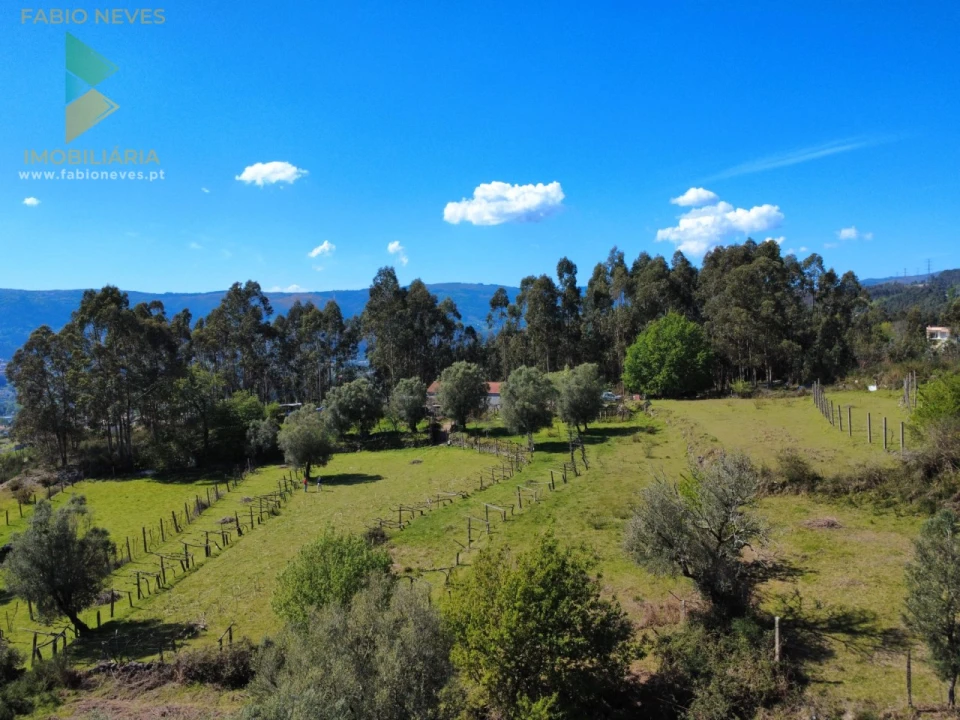 Moradia T3 para Venda em Gondoriz Foto 11