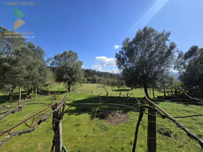 Moradia T3 para Venda em Gondoriz Foto 10