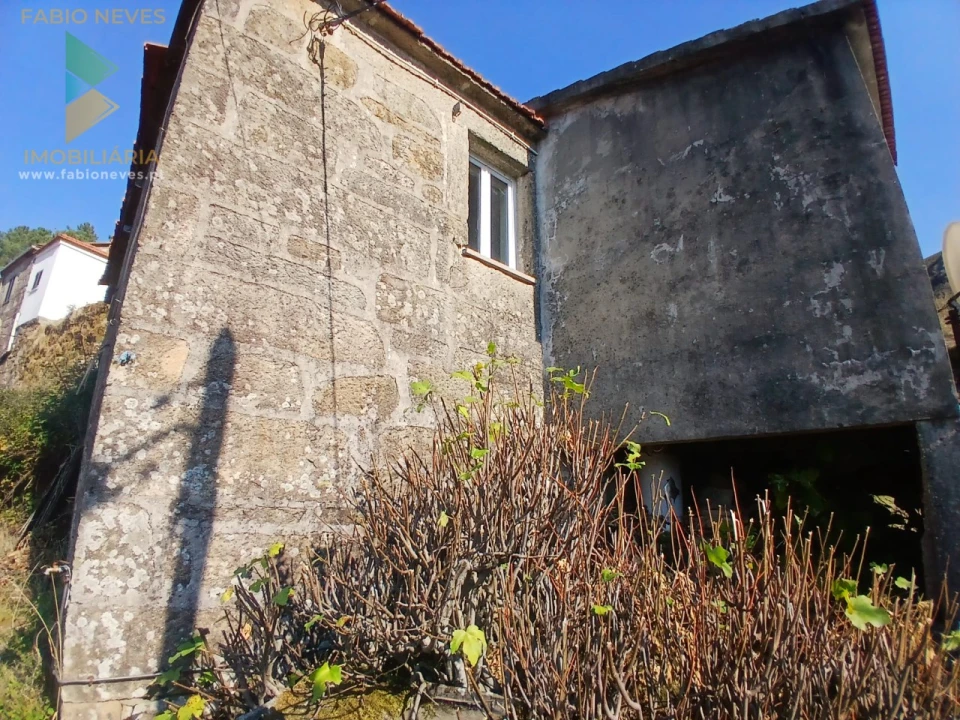 Moradia T2 para Venda em Sistelo Foto 3