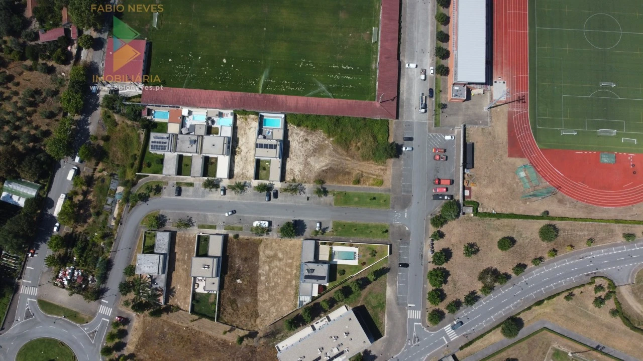 Terreno para Venda em Arcos de Valdevez (São Paio) e Giela Foto 9
